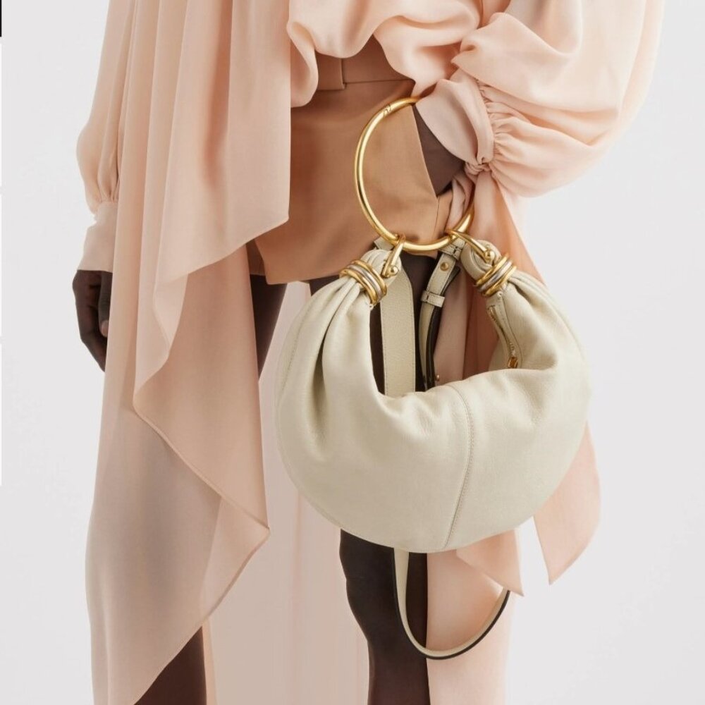 Chloe Beige Shoulder Bag with Gold Rings - Picture 4 of 16